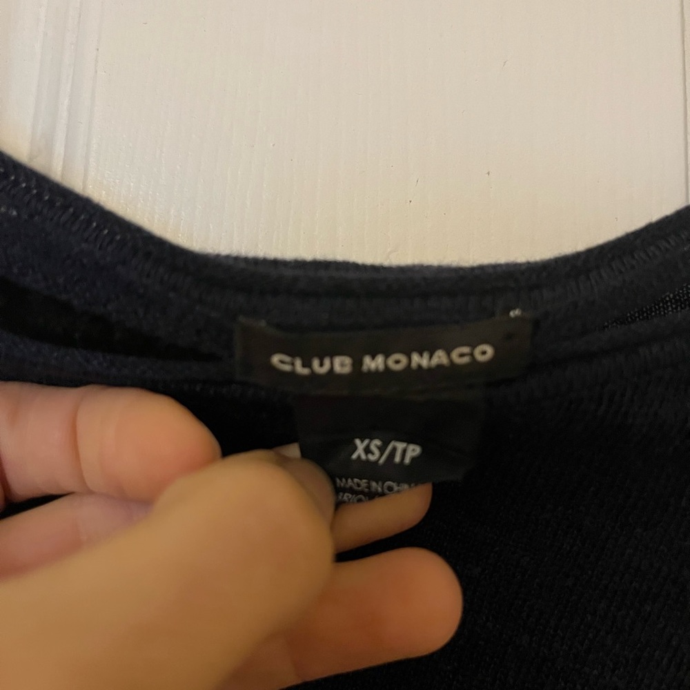 Club Monaco navy sheet top - size XS